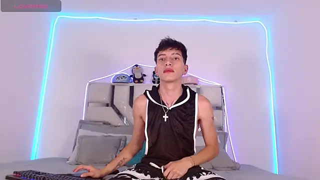 tiam muller fenix online show from May 2026 01:03:02 AM
