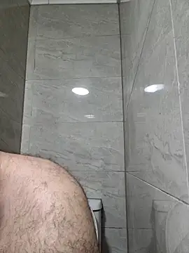 bigmillz32 online show from April 2026 11:24:01 PM