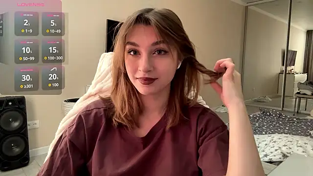 Snapshot of Olivia_132 chatting on March 2026 10:43:02 AM Olivia 132 online show from March 2026 10:43:02 AM