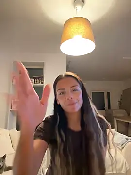 Snapshot of SweetLillySugar chatting on March 2026 10:27:01 PM SweetLillySugar online show from March 2026 10:27:01 PM