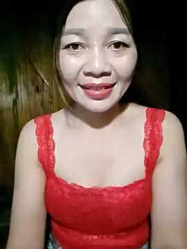 Yiyi102300 online show from May 2026 01:41:01 PM
