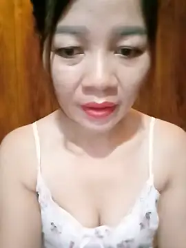 Yiyi102300 online show from June 2026 05:09:02 AM