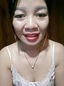 Yiyi102300 online show from June 2026 02:53:01 AM