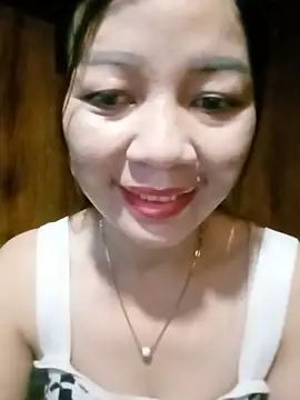 Yiyi102300 online show from June 2026 02:24:02 AM