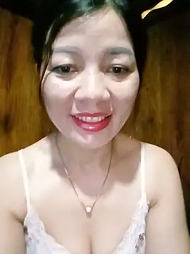 Yiyi102300 online show from June 2026 01:16:01 AM
