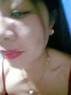 Yiyi102300 online show from June 2026 08:58:01 PM