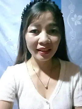 Yiyi102300 online show from July 2026 01:34:02 PM