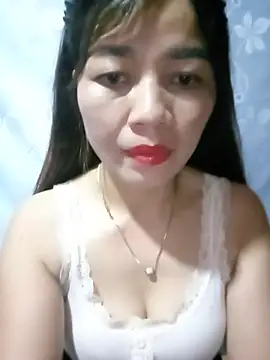 Yiyi102300 online show from July 2026 05:35:02 AM