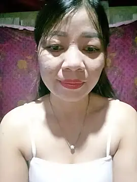Yiyi102300 online show from July 2026 10:49:02 PM