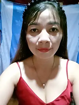 Yiyi102300 online show from July 2026 04:15:02 AM