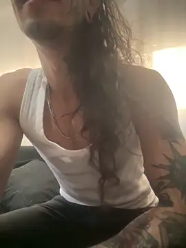 luckydick333 online show from April 2026 06:50:01 PM