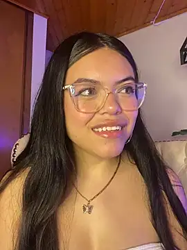 Snapshot of Valentine_pink chatting on March 2026 02:54:01 PM Valentine pink online show from March 2026 02:54:01 PM