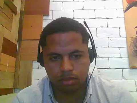 Snapshot of caramelo_peruano chatting on April 2026 05:02:01 PM caramelo peruano online show from April 2026 05:02:01 PM