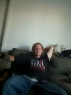yourMasterisBored online show from May 2026 12:38:01 AM