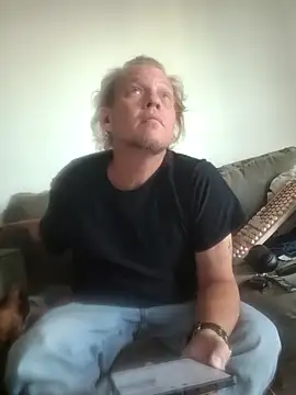 yourMasterisBored online show from May 2026 01:00:01 AM