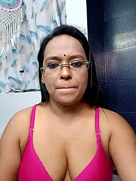 hornyrosy321 online show from May 2026 05:08:01 PM