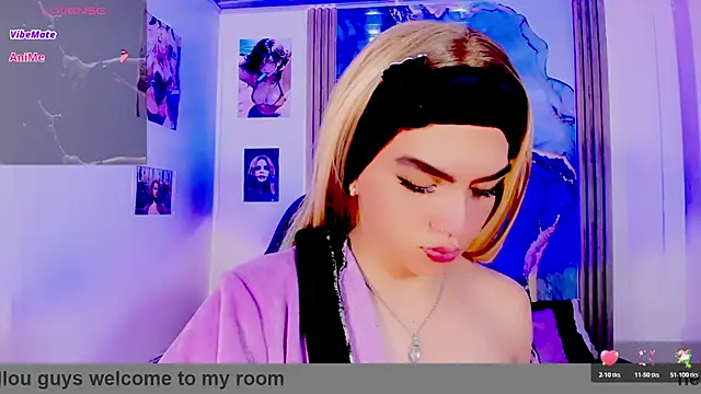 blonde queen- online show from July 2026 07:16:01 PM