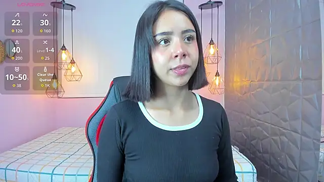 Snapshot of Magic_oliviah chatting on June 2026 01:03:01 PM Magic oliviah online show from June 2026 01:03:01 PM