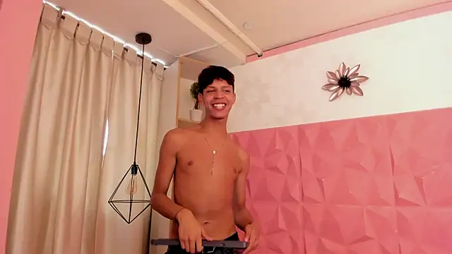 Ethan qop online show from July 2026 05:23:02 PM