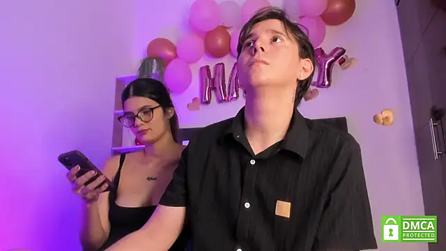 Mariana and Ronny online show from May 2026 10:29:01 PM