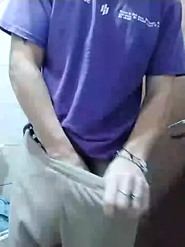 Snapshot of MpKev chatting on March 2026 08:03:02 PM MpKev online show from March 2026 08:03:02 PM