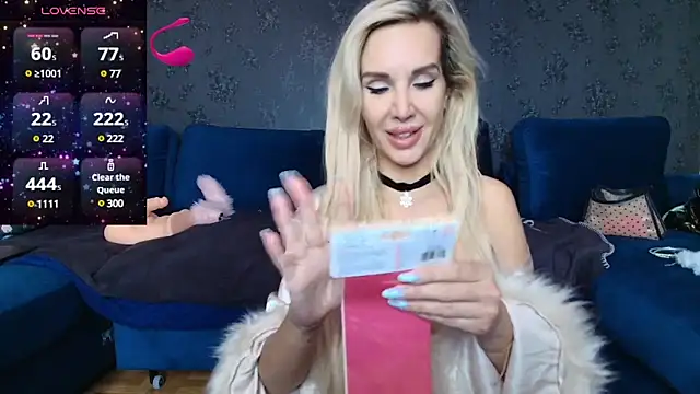 Snapshot of SexyQueenNina chatting on December 2024 12:00:02 AM SexyQueenNina online show from December 2024 12:00:02 AM