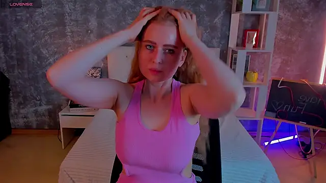 Shiny Liss online show from June 2026 01:45:01 AM
