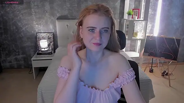 Shiny Liss online show from June 2026 01:30:02 AM