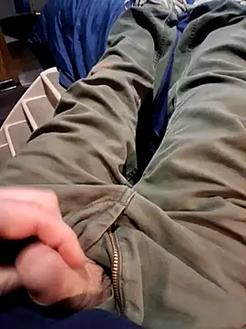 Giggles713 online show from March 2026 03:28:01 PM