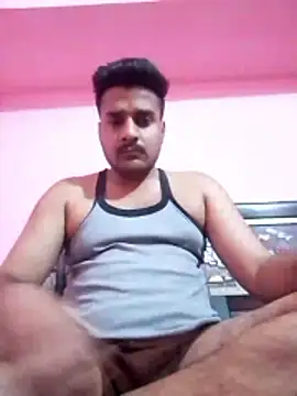 Decentlover67 online show from May 2026 05:08:02 PM