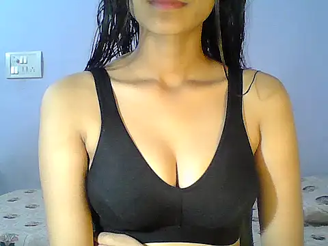 Hot Deepansi02 online show from July 2026 04:38:01 PM