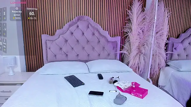 AlaskaFlowerss1  online show from June 2026 05:43:02 AM