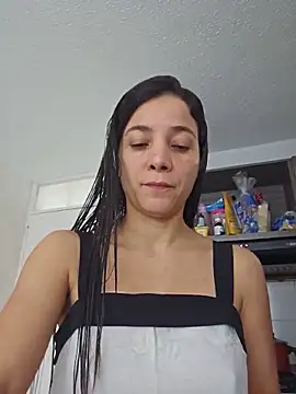 miaeyex online show from June 2026 12:11:01 PM