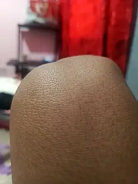 Snapshot of DamianDistroyer chatting on March 2026 04:00:02 PM DamianDistroyer online show from March 2026 04:00:02 PM