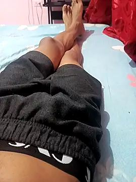 Snapshot of DamianDistroyer chatting on March 2026 03:54:01 AM DamianDistroyer online show from March 2026 03:54:01 AM