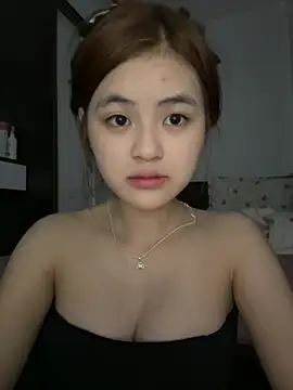 Snapshot of Sweet20-20 chatting on June 2026 05:14:02 PM Sweet20-20 online show from June 2026 05:14:02 PM