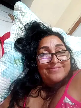 ianaellem online show from April 2026 02:45:02 AM