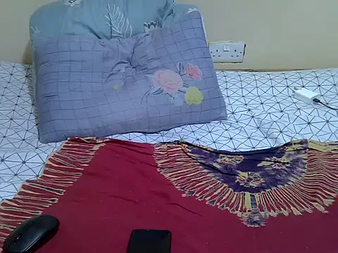 Darkchocolatequeen online show from July 2026 03:25:02 PM