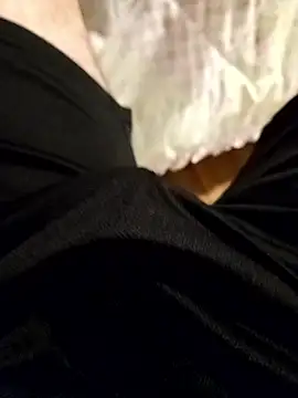 kiwi-strip online show from March 2026 08:56:02 PM