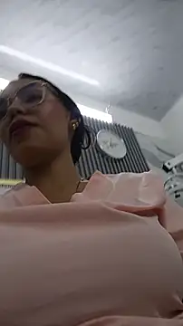 daniela-sexy online show from June 2026 05:28:01 PM