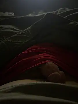 Snapshot of bobbysbone chatting on March 2026 03:34:02 AM bobbysbone online show from March 2026 03:34:02 AM