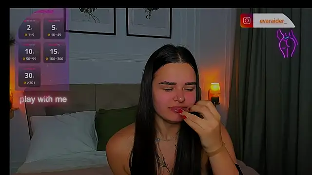 EvaRaider online show from July 2026 03:03:01 AM