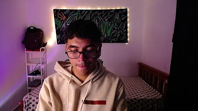   TidalStormX online show from March 2026 07:35:01 AM