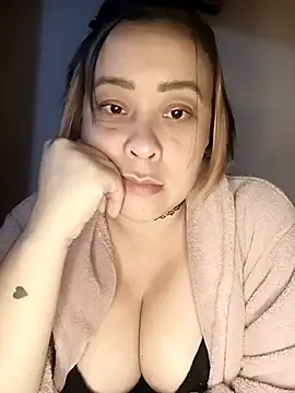 lua-bfly online show from May 2026 12:39:02 AM