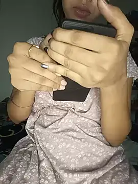 Candyy crushh online show from July 2026 09:52:02 PM