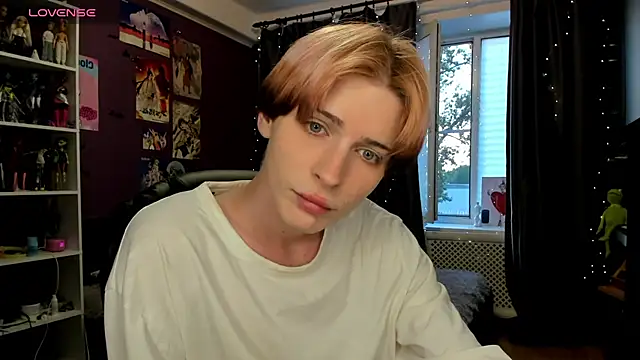 sweet peach    online show from June 2026 06:35:02 PM