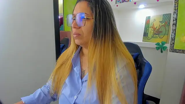Melisa 14 online show from May 2026 09:49:02 AM