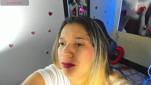 Melisa 14 online show from June 2026 01:03:01 PM