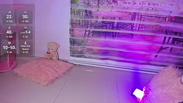 little doll18  online show from July 2026 08:55:02 PM