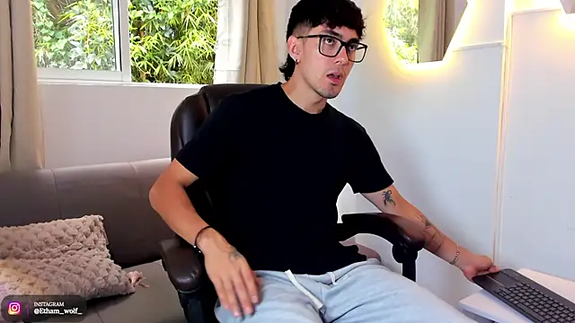 etham wolf1 online show from June 2026 06:50:01 PM